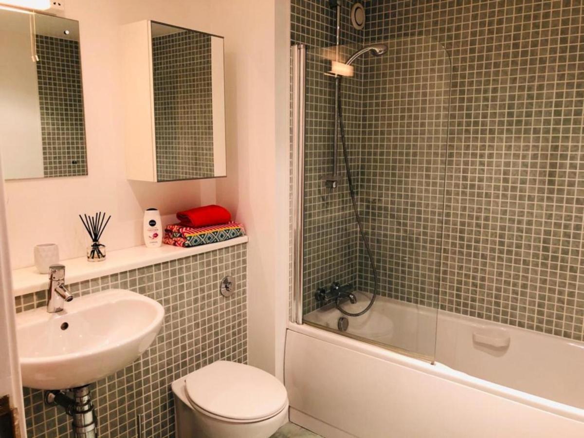 Remarkable 2 Bed Apartment In เอดินบะระ ภายนอก รูปภาพ